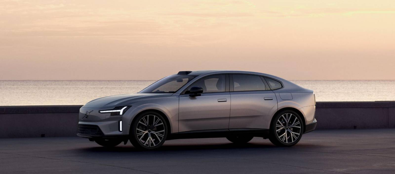 Volvo ES90 elektrický sedan